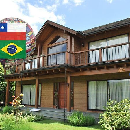 Frontera Pucon Hostel B&B المظهر الخارجي الصورة