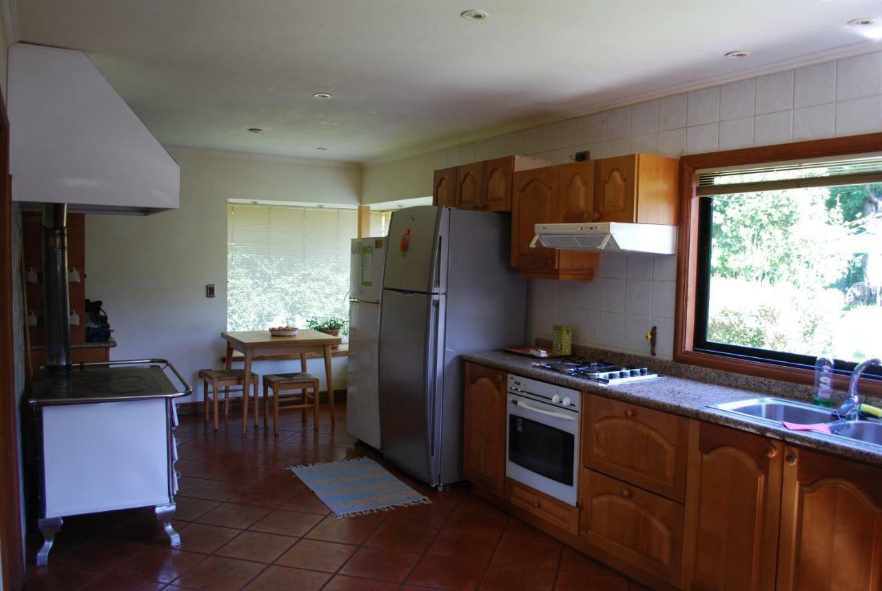 Frontera Pucon Hostel B&B المظهر الخارجي الصورة